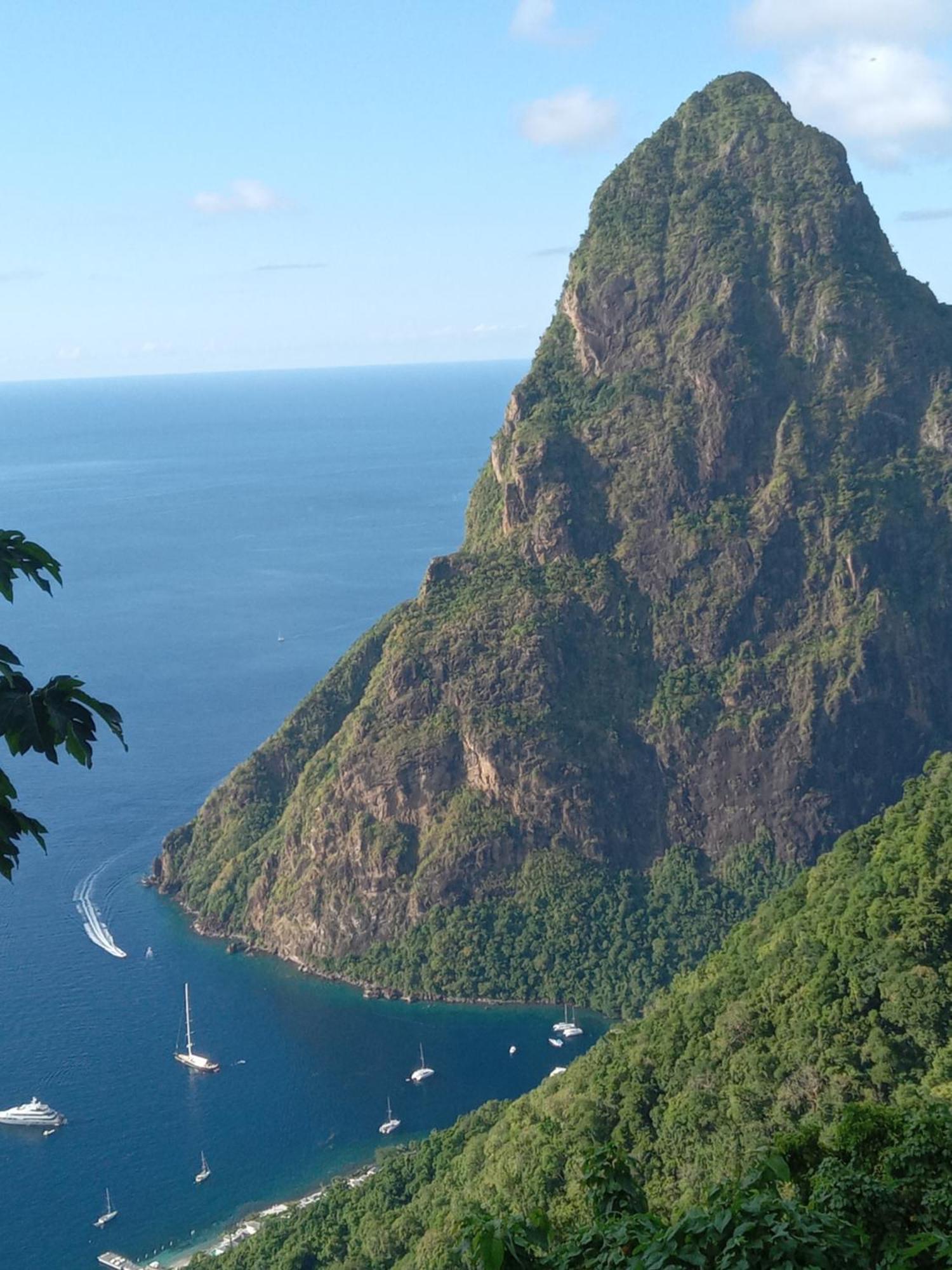 Garfields Hiddengem Villa Soufrière Eksteriør bilde